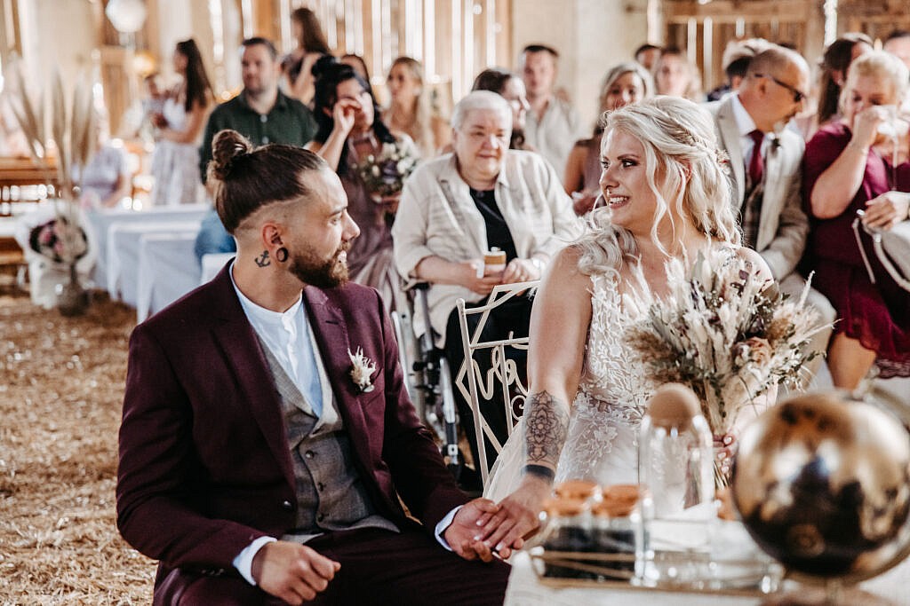 Hochzeitspaar Trauung bei einer Hochzeit im Gutshof Szilagyi 