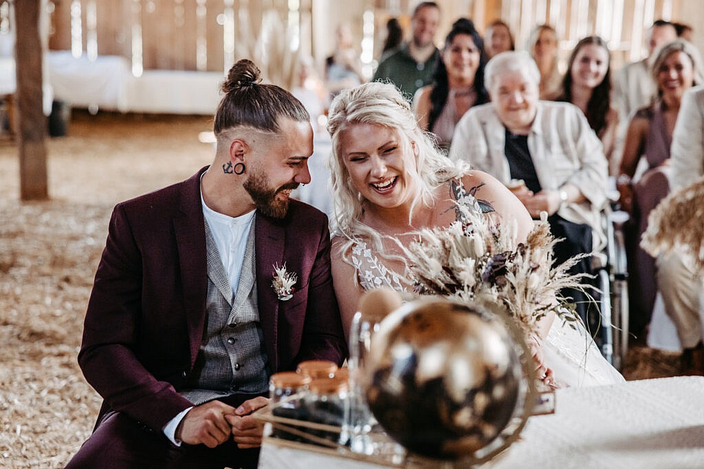 Scheunenhochzeit im Gutshof Szilagyi 